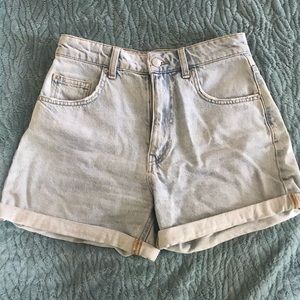 Size 4 Bershka Shorts